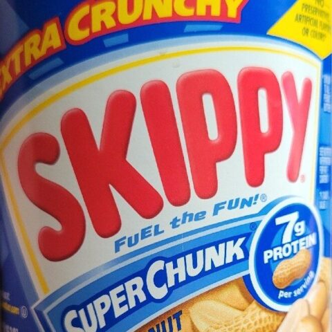 Skippy Peanut Butter Super Chunk 28 oz — front of pack