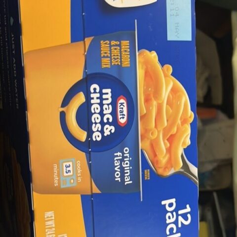 Kraft Macaroni & Cheese Three Cheese 4-Pack — front of pack