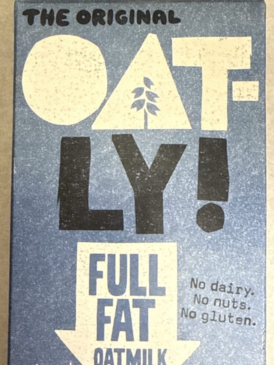 Oatly Oatmilk Full Fat 32 fl oz — Front view