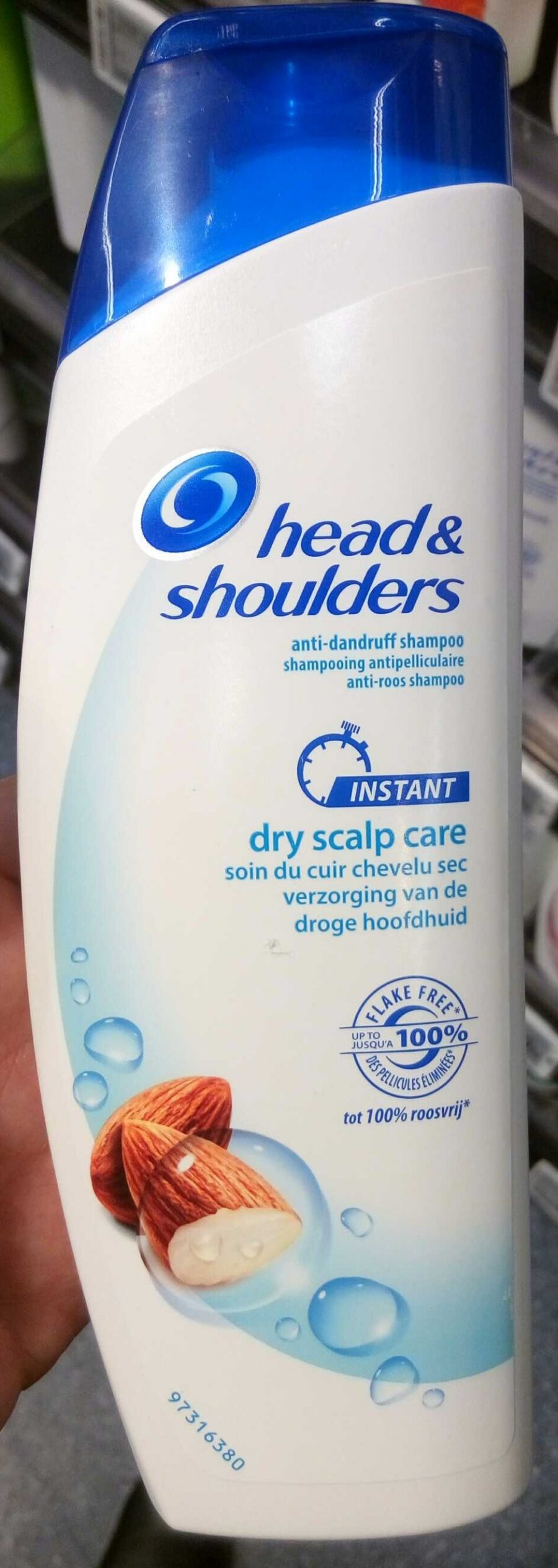 Head & Shoulders Shampoo Dry Scalp Care 32.1 fl oz — Front view